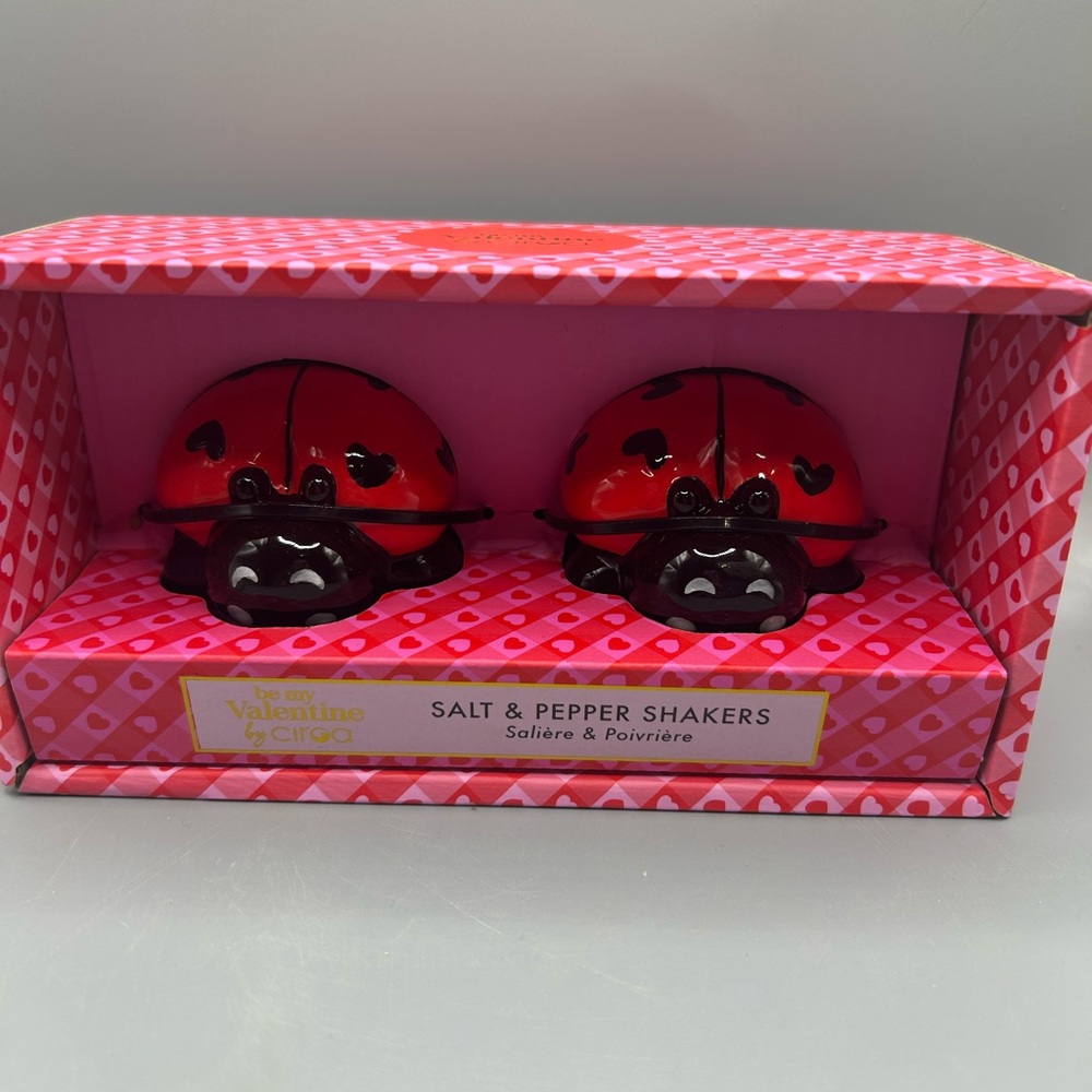 Be My Valentine By Circa Ladybug Salt And Pepper Set With Hearts NEW